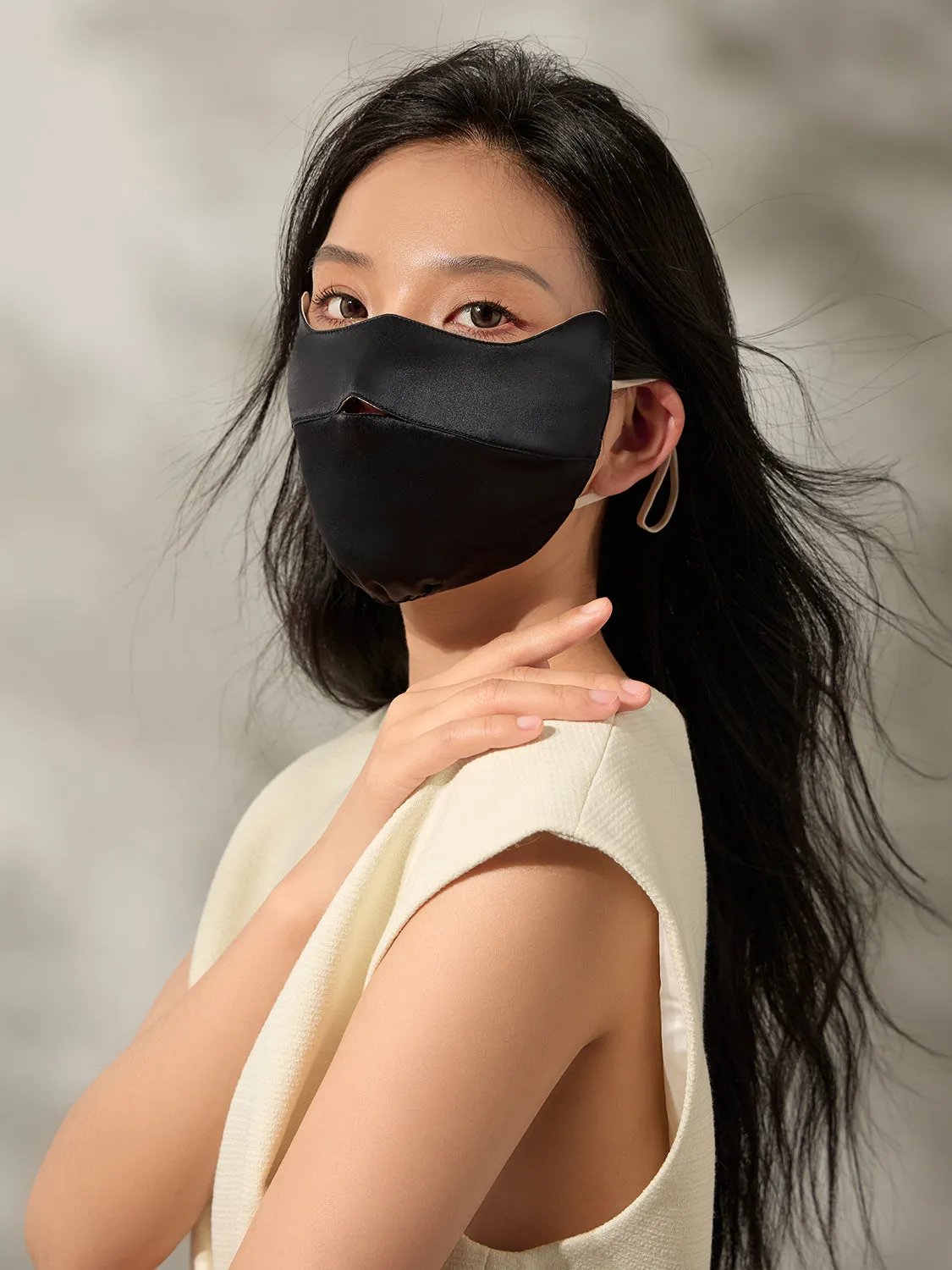 MDOG Breathable Silk Sunscreen Face Mask UPF2000 