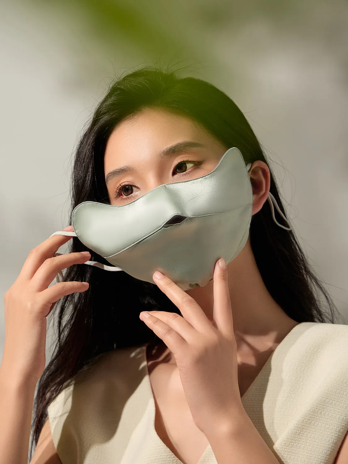 MDOG Breathable Silk Sunscreen Face Mask UPF2000 